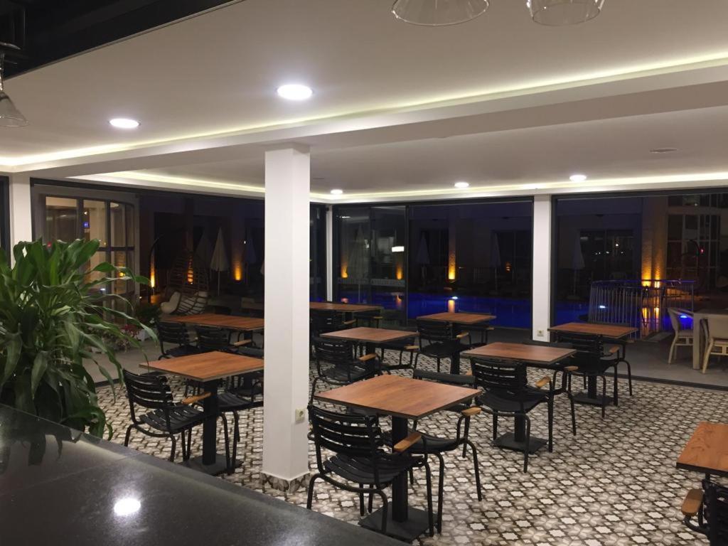 Hotel Felizya Kemer Exterior foto